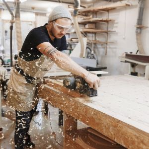 Curso PRL para Instalador de Elementos de Carpintería y Mueble Específico